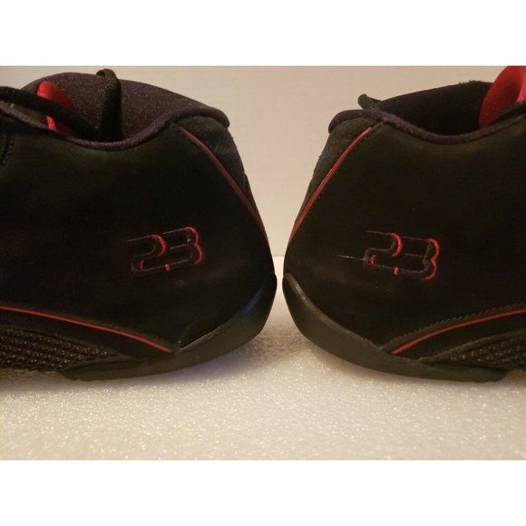 2006 Nike Air Jordan's Low Bred Suede 313529-002 Size 8.5. Pre-Owned. - Picture 6 of 12